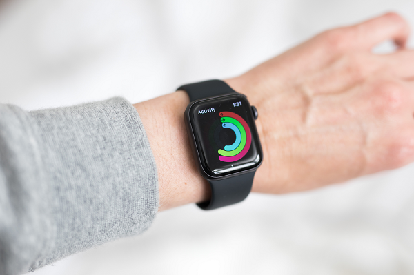 Ways A Fitness Tracker Can Improve Your Workout