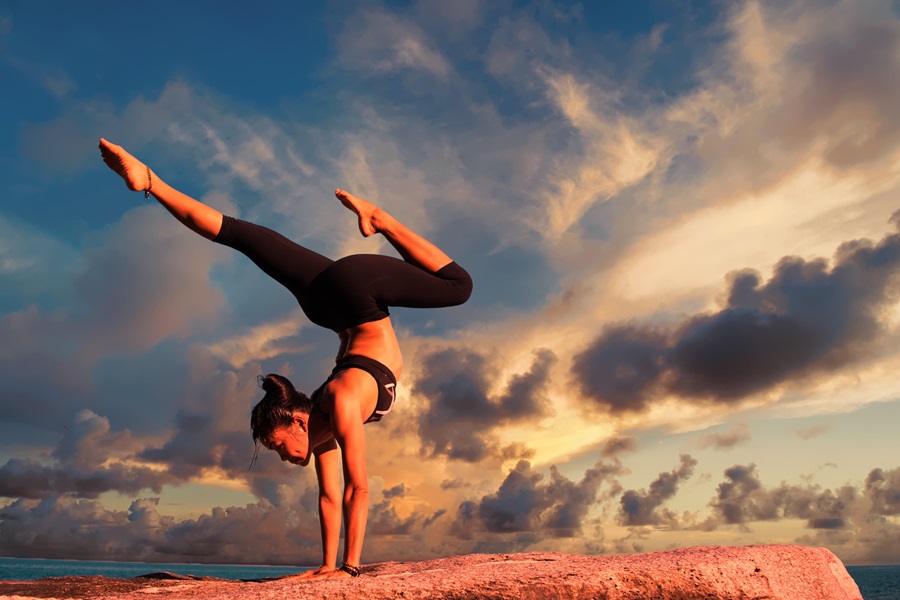 Morning Yoga Poses for a Energized Start to Your Day